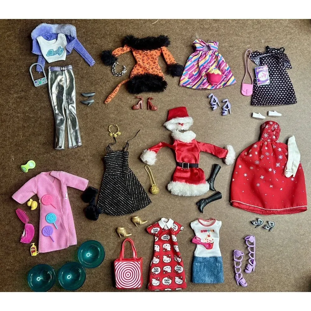 Barbie Outfits And Accessories 10 Complete Outfits Over 45 Pieces!